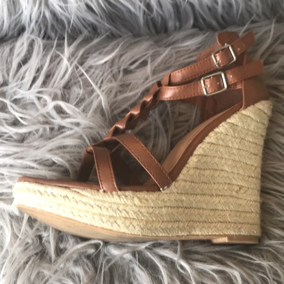 Brown wedges - Picture 3 of 6